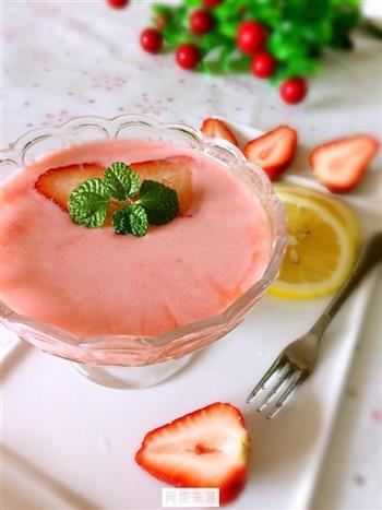 草莓酸奶昔的做法步骤5