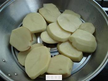 培根土豆浓汤的做法图解1