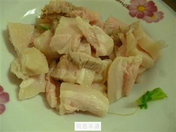 蒜苔香干回锅肉的做法步骤5