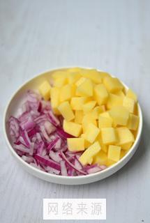 土豆玉米浓汤的做法步骤2