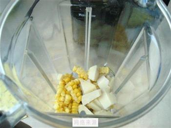 奶香玉米浓汤的做法图解4