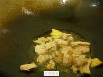 芥菜玉米猪肉汤的做法图解3
