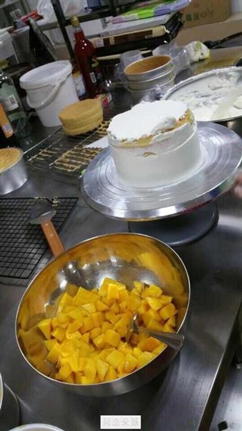 芒果蛋糕的做法步骤9