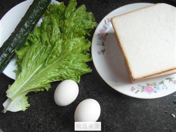 黑椒火腿鸡蛋三明治的做法图解1
