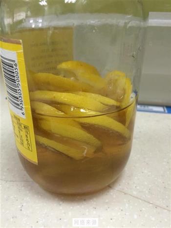 蜂蜜渍柠檬的做法步骤2