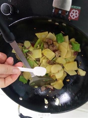 土豆青椒肉片的做法步骤13