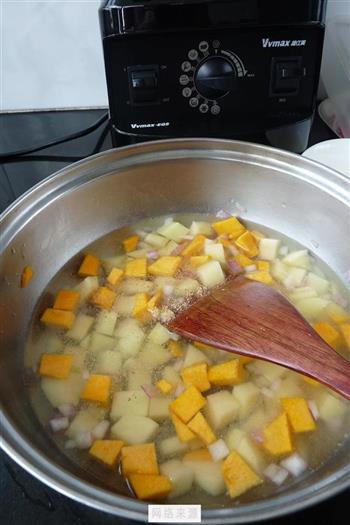 土豆南瓜浓汤的做法步骤3