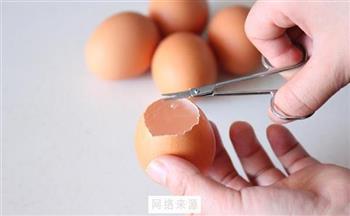 鸡蛋壳布丁的做法步骤2