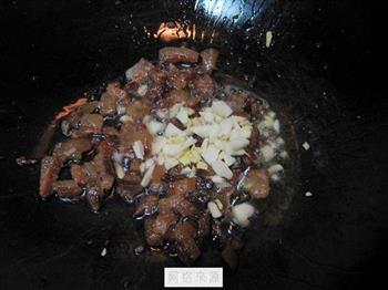 咸肉土豆焖饭的做法步骤3