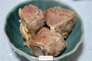 清炖牛肉粉丝汤的做法步骤5