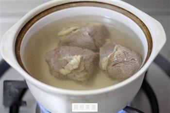 清炖牛肉粉丝汤的做法步骤8