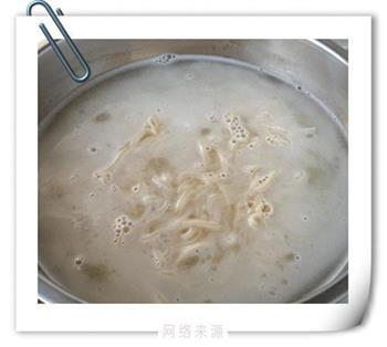 口蘑快菜肉汤面的做法步骤9