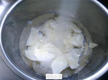 凉拌香辣土豆片的做法步骤1