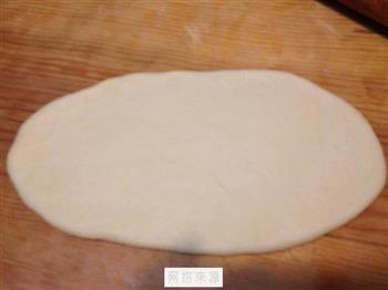 香葱肉松面包卷的做法步骤12