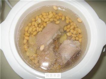 黄豆猪蹄汤的做法图解4