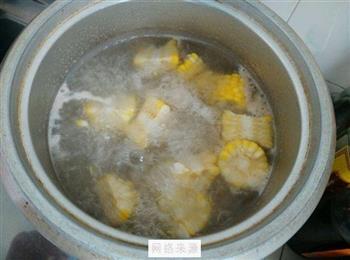 玉米山药排骨汤的做法步骤4