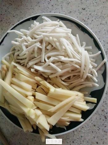 葫芦丝土豆炒肉丝的做法步骤2