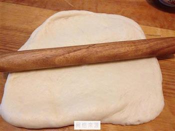 红豆面包卷的做法步骤6