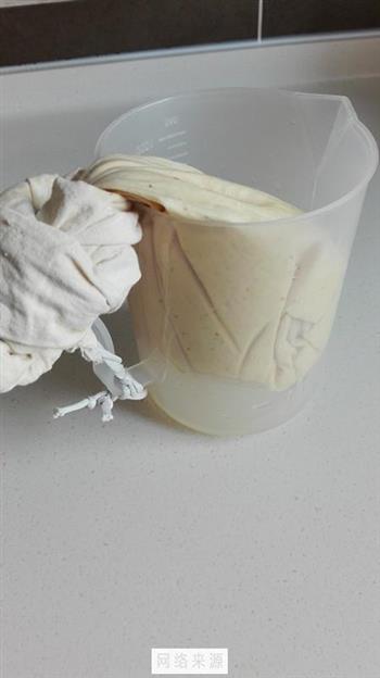 自制希腊酸奶的做法步骤7