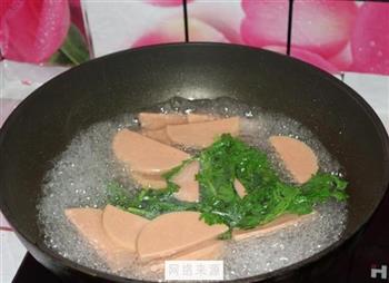 火腿肠茼蒿汤怎么做，火腿肠茼蒿汤怎么做好吃，火腿肠茼蒿汤做法