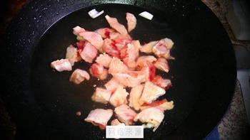 干锅鸡块炖菇仔的做法步骤3