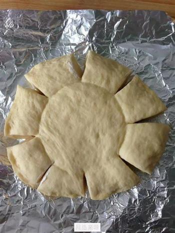 向日葵豆沙面包的做法步骤12