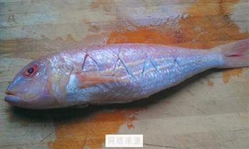 豉香红衫鱼的做法步骤1