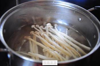 凉拌油菜海鲜菇的做法步骤2
