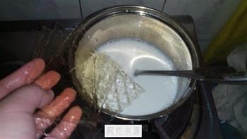 丰胸木瓜牛奶冻的做法步骤7