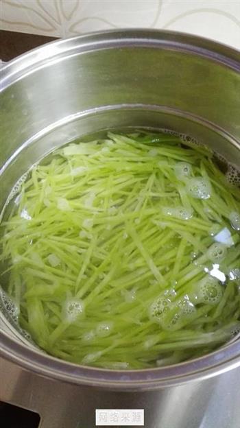橄榄菜拌莴笋的做法步骤4