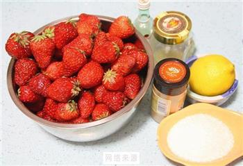面包机自制草莓酱的做法步骤1