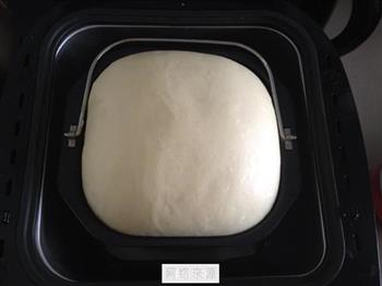 三分钟出膜老式面包的做法步骤7
