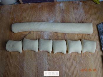 椰蓉小面包的做法步骤7