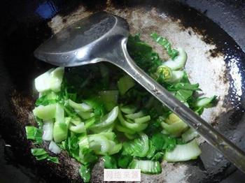 洋葱青菜素炒面的做法步骤3
