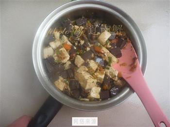 韭菜烧红白豆腐的做法步骤8