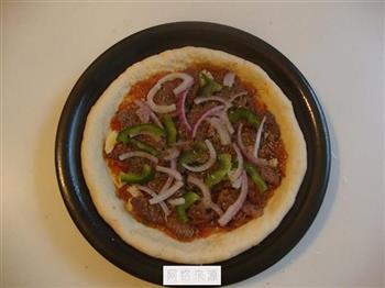 黑胡椒牛肉披萨的做法图解6