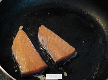 煎三文鱼牛油果沙拉的做法步骤10
