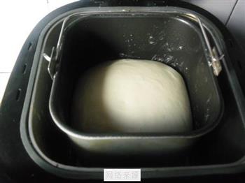 椰蓉白糖小面包的做法步骤3