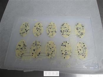 黑芝麻蛋白薄脆饼干的做法图解7