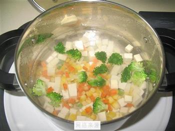 五彩南极磷虾豆腐羹的做法步骤4