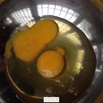 洋葱炒蛋的做法步骤2