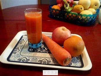 胡萝卜橙子苹果汁的做法图解10