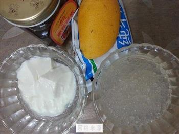 酸奶芒果西米露的做法步骤7