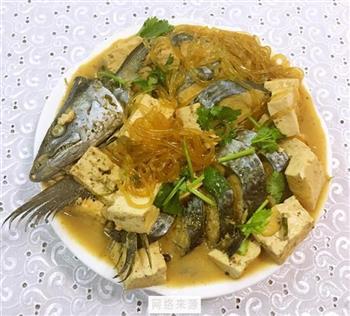 鲅鱼炖豆腐粉条的做法步骤12