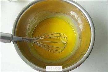芒果奶油卷的做法步骤1