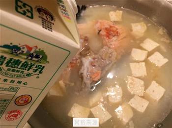 三文鱼牛奶豆腐汤的做法图解5