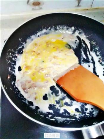 培根蛋酱意面的做法步骤5