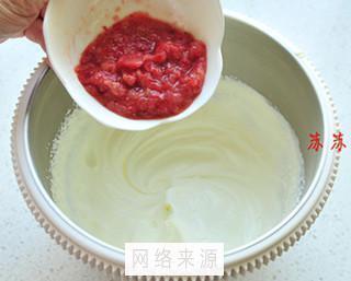 酸奶草莓蛋糕的做法步骤8
