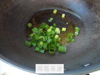 红蘑白菜的做法图解5
