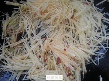 芹菜炒土豆丝的做法步骤5